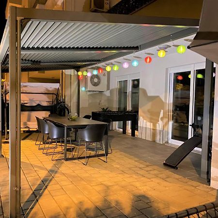 Lux Apartment Sea Shell With Jacuzzi Makarska Exterior foto